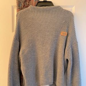 Slight Turtle Neck Sweater!